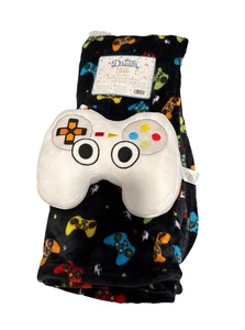 White Video Game Controller Pillow & Controller Printed Black Fleece Blanket NWT - Picture 1 of 3