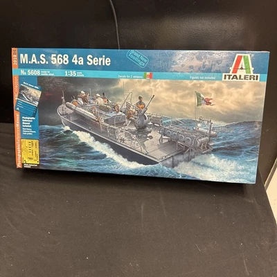ITALERI 1/35 Scale M.A.S. 568 4a Serie WWII Italian Regia Marina PT Boat #5608 - Image 1 of 4