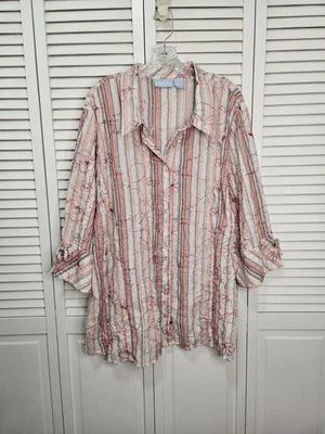 Блузка женская Liz & Me с цветочной вышивкой большого размера на пуговицах розовая в полоску 3X - Изображение 1 из 4