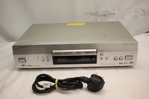 PIONEER DV-668AV DUAL PURE CINEMA PROGRESSIVE DVD PLAYER SPARE & REPAIR - Picture 1 of 10