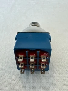 3PDT 9-Pin Push Button Foot Switch True Bypass On-On High Quality USA SELLER! - Picture 1 of 3