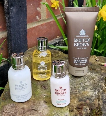MOLTON BROWN Paquete de Regalo Champú Mixto Acondicionador Loción Corporal Coco Jengibre Viaje Foto 1 de 4