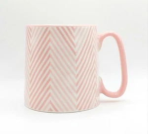 Zartrosa Linien Geometrisch Kaffeebecher Tasse 14 Unzen Keramik mal 10 Strawberry Street - Bild 1 von 8