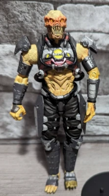 Figura DC Unlimited Resistance Chimera Advanced Hybrid 6" 2010 Alien Monster PS3 Foto 1 de 4