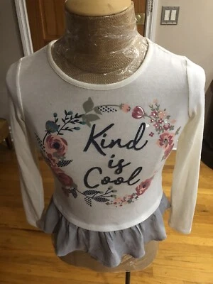 TOP AUTOESTIMA NIÑA BLANCO CON FLORES Y VOLANTES GRISES "KIND IS COOL" TALLA 14 Foto 1 de 4