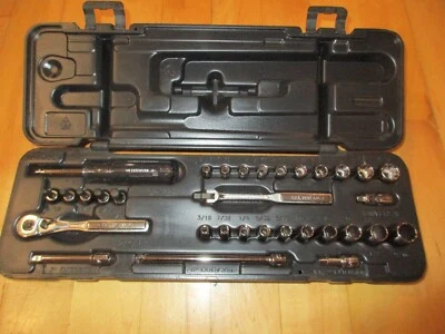 NEW OLD STOCK CRAFTSMAN SAE 1/4" Drive Ratchet Set - Deep + Standard + Box - Image 1 of 4