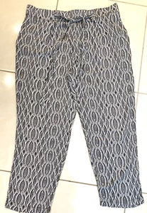 Katies women's pants, Black & White pattern, size 18, Viscose Lightweight - Picture 1 of 4
