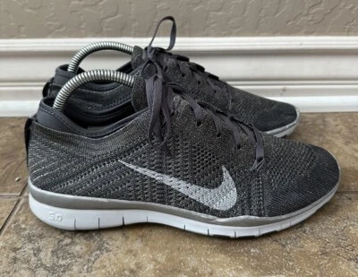 Nike Free TR 5 Flyknit Low Shoes 804534-002 Womens 9 - Image 1 of 4