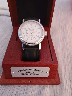 Muhle Glahutte Duotime esfera tropical GMT M1-31-40LB Foto 1 de 4