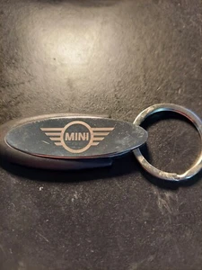 GENUINE BMW MINI MAIN DEALER CAR KEY FOB KEY RING METAL SANDAL OVAL - Picture 1 of 3