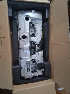 Upgrade ALUMINUM Valve Cover for BMW N52 E70 E82 E90 E91 328i 528i 128i X3 X5 Z4 - Picture 1 of 4