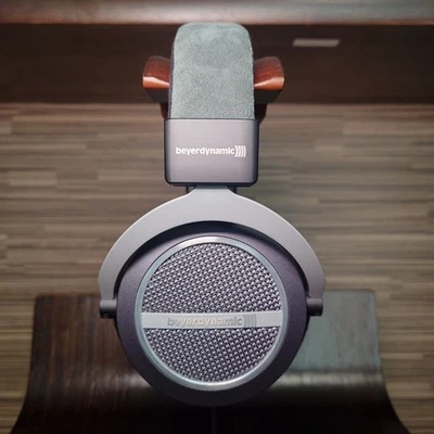 beyerdynamic AMIRON Home Hi-Fi Open-Back Wired Headphones Tested Working - Image 1 of 4