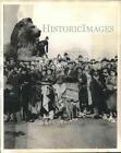 1937 Press Photo Crowds At Royal Coronation In Trafalgar Square, London
