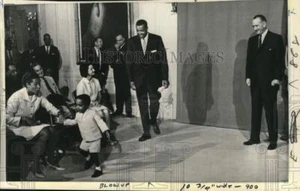 1967 Press Photo Swearing-in ceremony for Clifford Alexander at the White House - Picture 1 of 2
