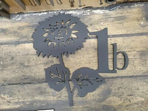Número de casa girasol de acero de 3 mm con su número de casa 40 cm-80 cm - Imagen 1 de 3