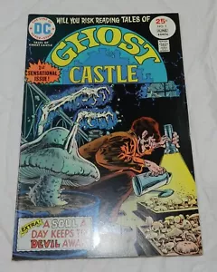 Vintage DC Comic Book - Ghost Castle #1 - in nice condition - Picture 1 of 8