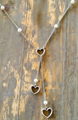 Collar de Corazones y Perlas James Avery Retirado con Longitud Ajustable  Foto 1 de 4