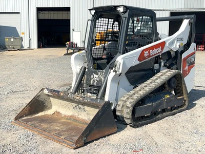2023 Bobcat T76 Skid Steer Track Loader Crawler Bucket Aux Hydraulics bidadoo - Image 1 of 4