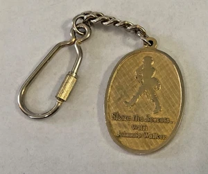 Johnnie Walker Cardhu Malt Scotch Whisky Keychain - Picture 1 of 2