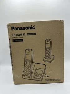 Telefon bezprzewodowy Panasonic z sekretarką KX-TGD832M - Zdjęcie 1 z 3