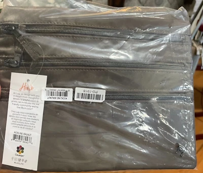 Bolsa de almacenamiento Lug Life Kickline triple cremallera color marrón nogal cierre con cremallera Foto 1 de 2