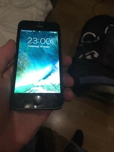 Apple iPhone 5 12 GB grijs - Afbeelding 1 van 5