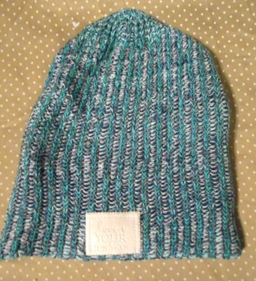 Love Your Melon Gorro Tejido Turquesa Moteado Sombrero Slouch Para Mujer Cuero Blanco Foto 1 de 4