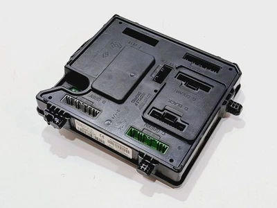 CENTRALINA PORTA FUSIBILI Renault Scénic III (JZ) 2010 A2C53284891 / 284B10363R - Immagine 1 di 4