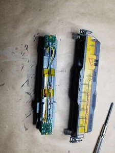 atlas n scale gp9 locomotive - Picture 1 of 4