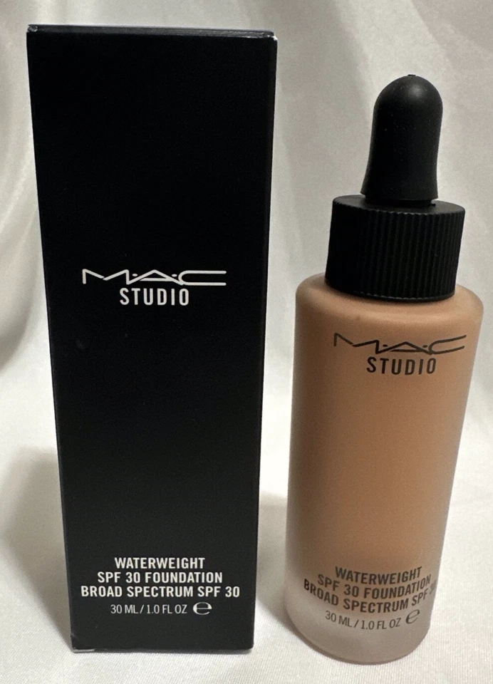 Mac Cosmetics Studio Waterweight SPF 30 Foundation Nw35 1 Oz (30 Ml)