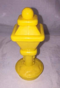 Fisher Price Little People Fun Suoni Treno Ricambio Lampione Giallo - Foto 1 di 2