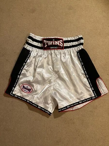 Twins Special Boxing Shorts XXL 32-34W White / Black - Picture 1 of 2