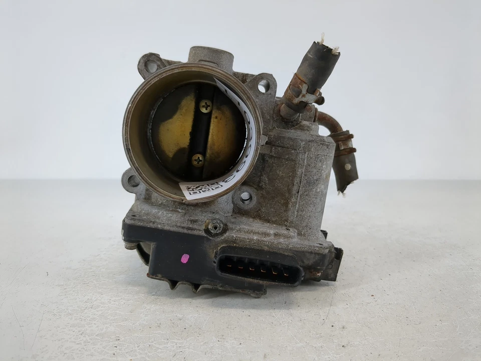 Cuerpo de acelerador deportivo Mitsubishi Outlander 2011-2012 G2IBF Foto 1 de 4