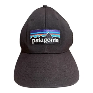 Cappello camionista logo Patagonia berretto rete schiena snapback maglia nera - Foto 1 di 12