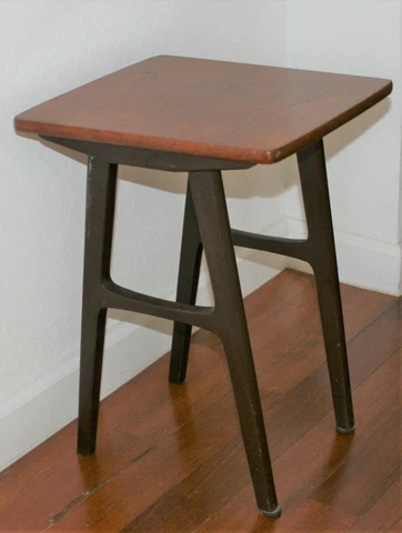 Mid Century Modern Classic Two Tone Wood Tapered Leg Small Square Accent Table Cover