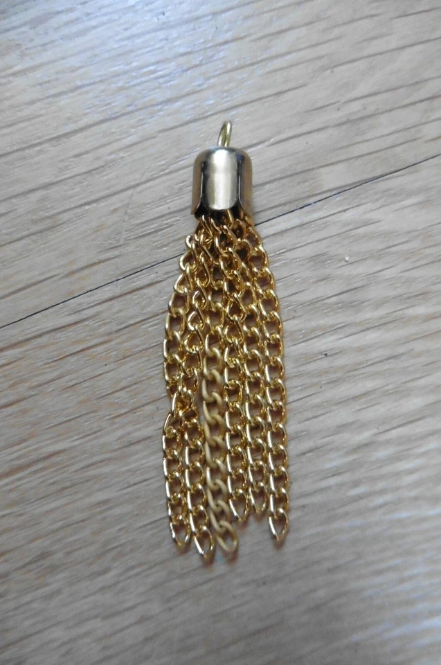 Neuf - Pompon gland chaînettes doré 5,5 cm - pour bijoux colliers couture sacs - Photo 1/1