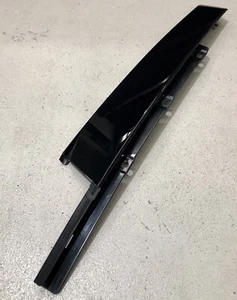 Audi A3 S3 RS3 8V 8V.5 SEDAN Front Right Door Black Outer Pillar Trim 8V5837902 - Bild 1 von 8