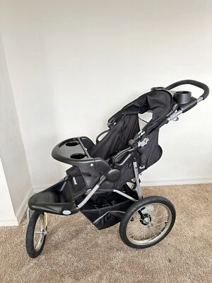 Baby Trend Expedition 可折叠式慢跑婴儿推车带可调节顶篷 — 第 1/4 张图片