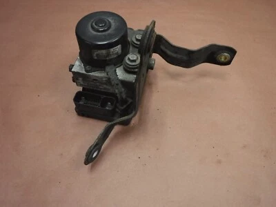 Jeep  Grand Cherokee WJ 2002 Anti Lok Brake Pump Module ABS Free  Ship - Image 1 of 4