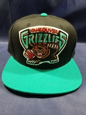 Gorra Mitchell & Ness Vancouver Grizzlies negra/verde azulada Snapback  Foto 1 de 4