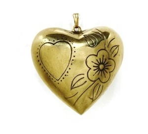Vintage Brass Puffed Heart Etched Flower & Heart Design Large 3D Pendant 5295P - Picture 1 of 6