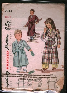 2544 Vintage Simplicity Sewing Pattern Girls 1940s Boys Robe Slippers Toddler 1 - Picture 1 of 2