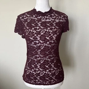 No Boundaries Maroon Sheer Floral Lace Cap Sleeve Shirt Size Juniors Small - Picture 1 of 9