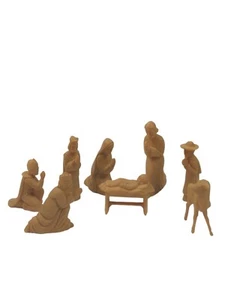 Vintage West German Nativity Set w/ 8 Figures ! Germany on bottoms B2 - Picture 1 of 7