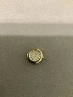 Reloj colgante Bucherer 17J de colección raro para mujer inserción funciona muy bien (sin cadena ni estuche) Foto 1 de 4