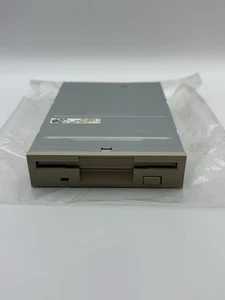 TEAC FD-235HF C291 193077C2-91 193077C291 3.5" 1.44MB FLOPPY DRIVE Not Tested - Picture 1 of 7