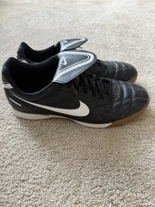 Nike Tiempo Legend III Indoor Court Soccer Size 11 - Picture 1 of 5