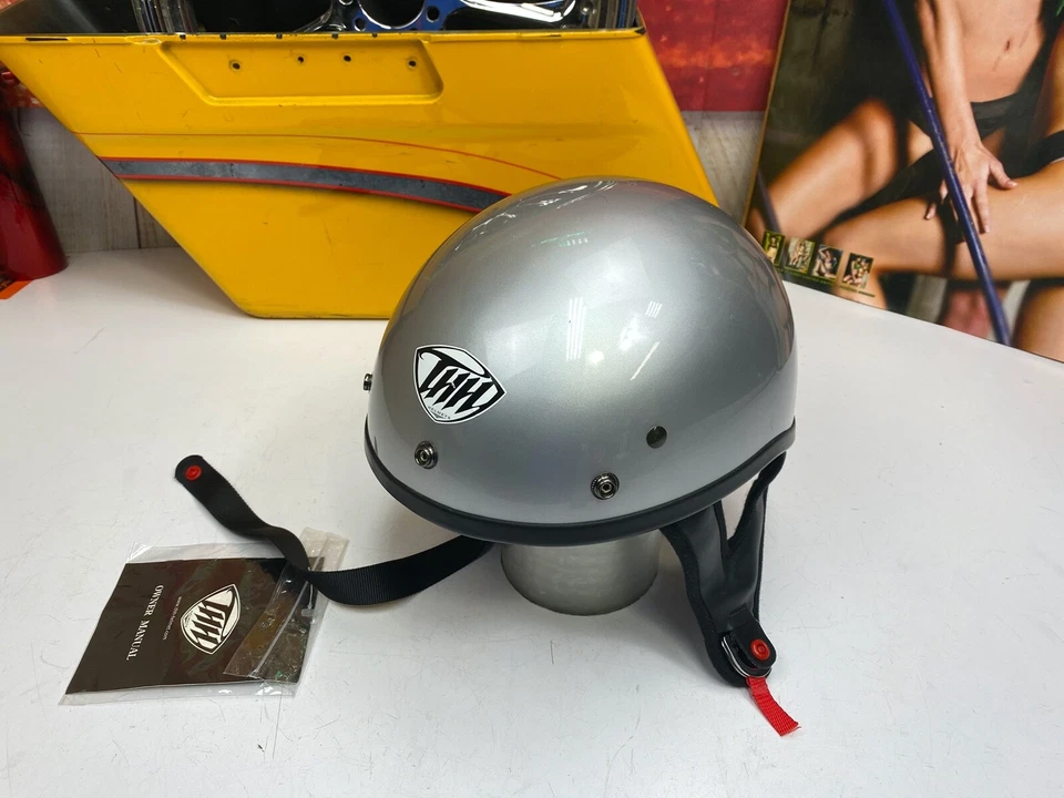 🔥THH T-70 Half Shell Cruiser Bicicleta de Calle Casco de Motocicleta Plateado X-Grande🔥 Foto 1 de 4