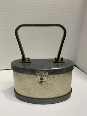 罕见复古多塞特第五大道露西特灰色和银色 — 第 1/4 张图片