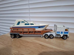 Vintage Matchbox Kenworth Semi & Low Bed Trailer + Boat Diecast 1:64 1981 Rare! - Picture 1 of 14